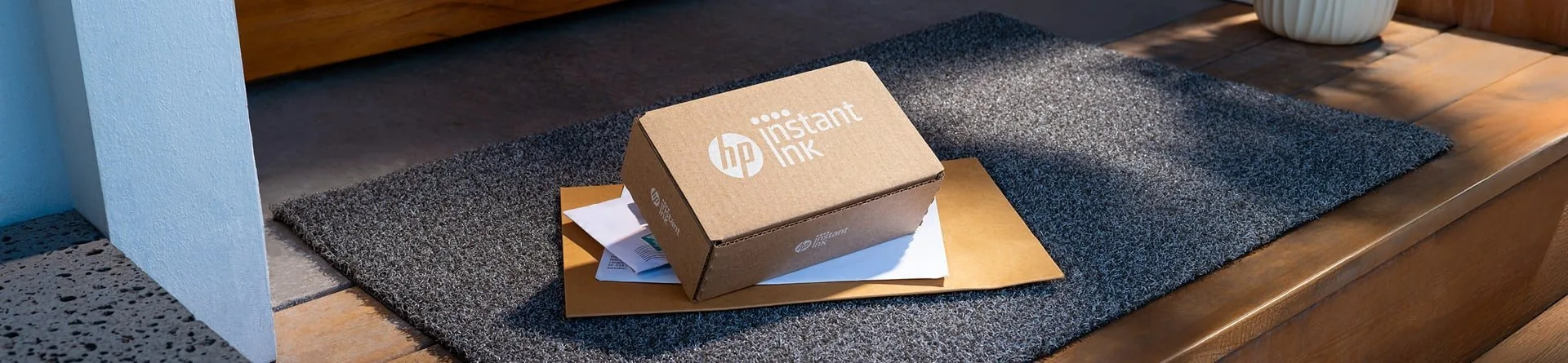 Choose your HP Instant Ink plan: